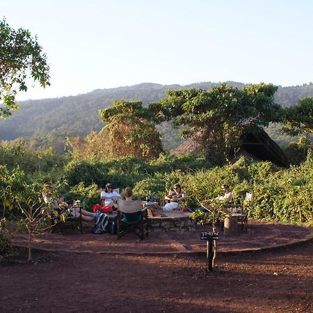 קראטו Crater Forest Tented Lodge מראה חיצוני תמונה